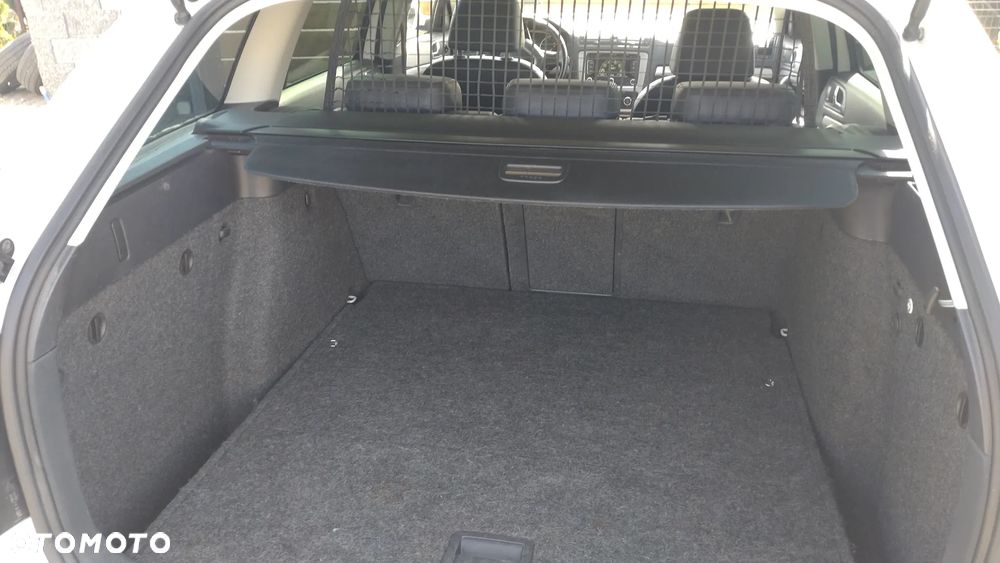 Skoda Octavia 2.0 TDI Ambiente DSG - 11