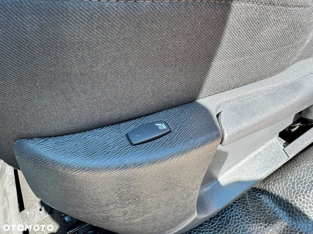 Renault Kangoo L1 - 32
