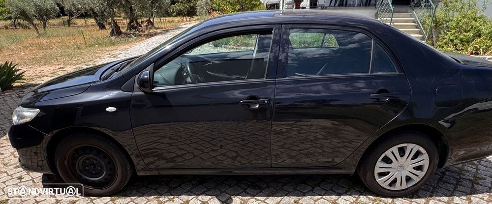 Toyota Corolla 1.4 D-4D Luna - 2