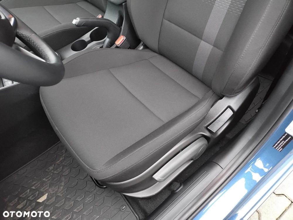 Hyundai i20 1.2 Modern - 12