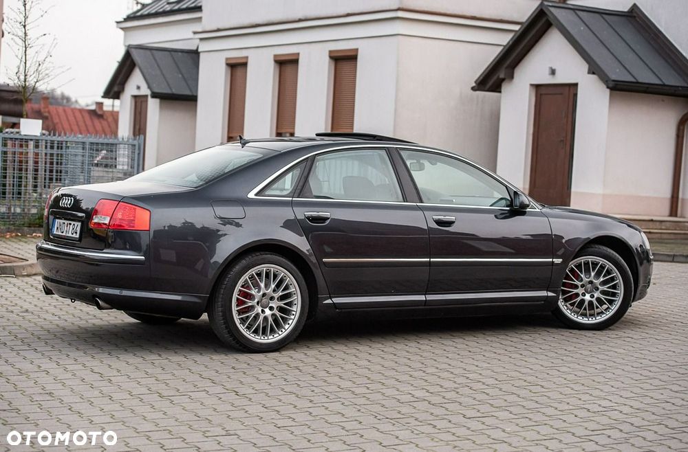 Audi A8 4.2 FSI Quattro - 18