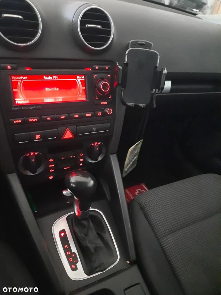 Audi A3 1.9 TDI DPF Ambiente S tronic - 10
