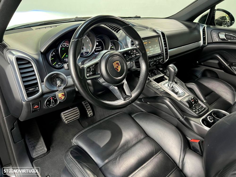 Porsche Cayenne S E-Hybrid - 5