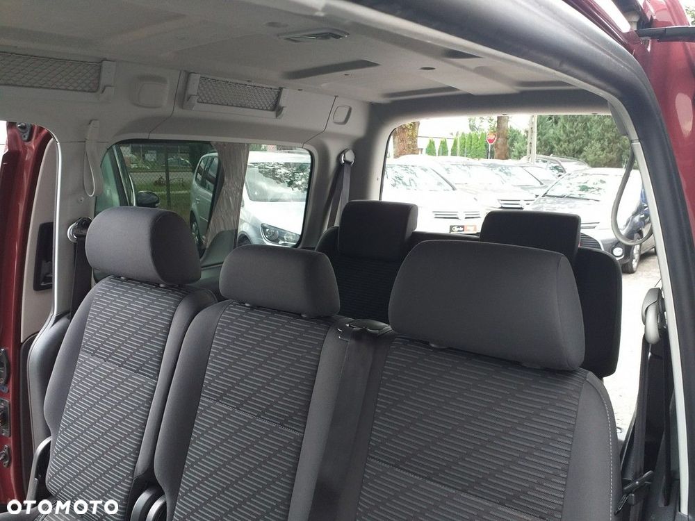 Volkswagen Caddy - 23
