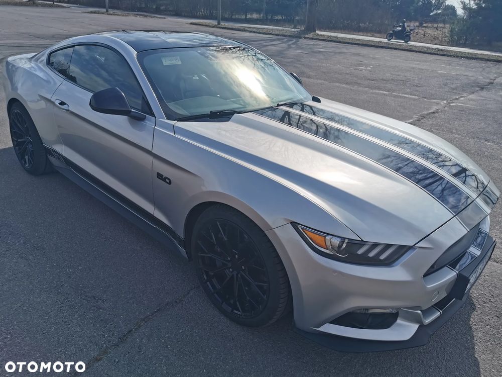 Ford Mustang - 3