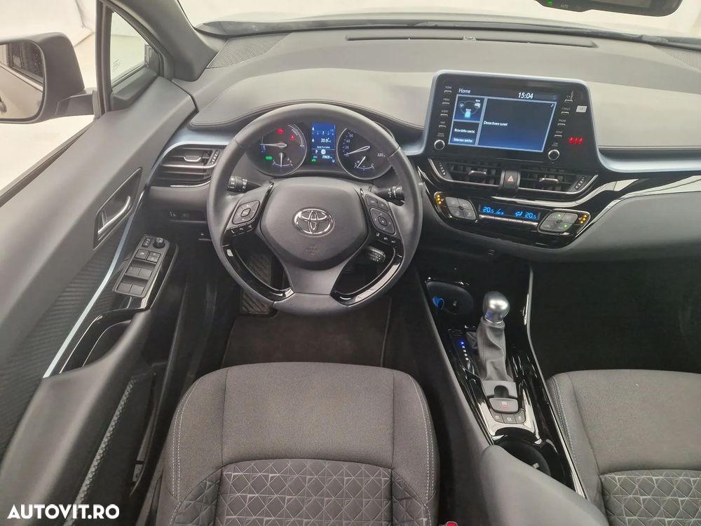 Toyota C-HR - 5