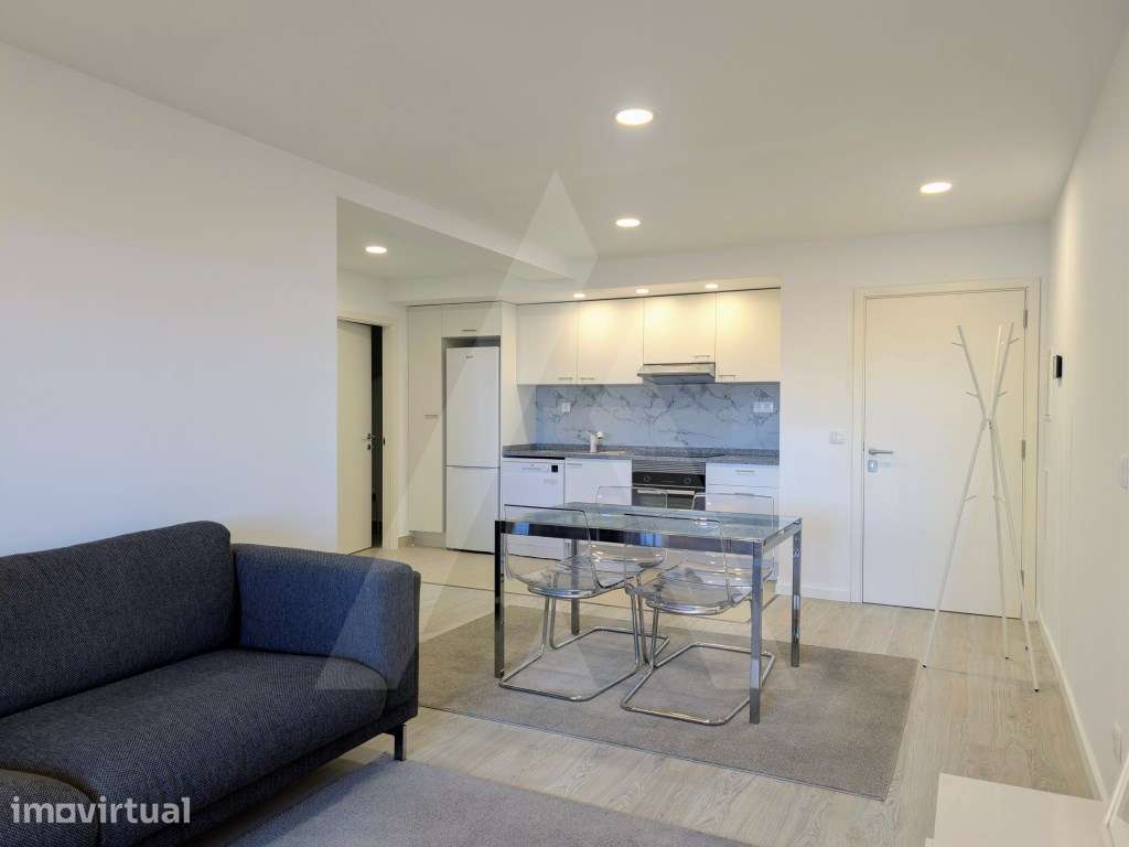 Apartamento T2 em Aradas - Aveiro, a 5 minutos do Centro Comercial ... - Grande imagem: 2/25