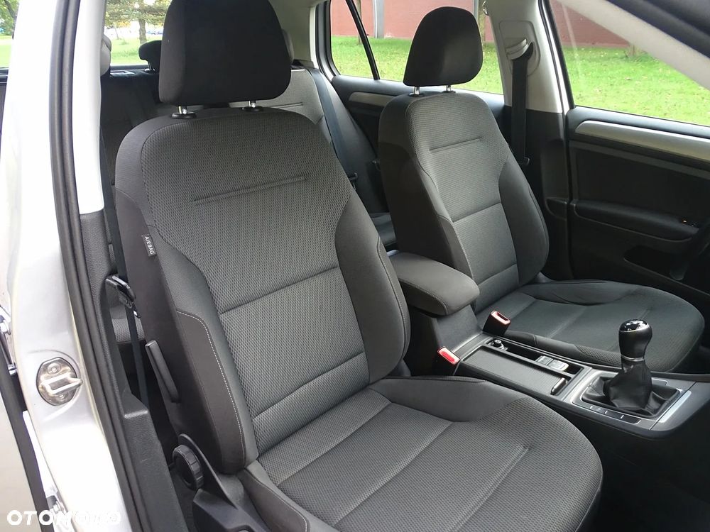 Volkswagen Golf 1.6 BlueTDI Comfortline - 19