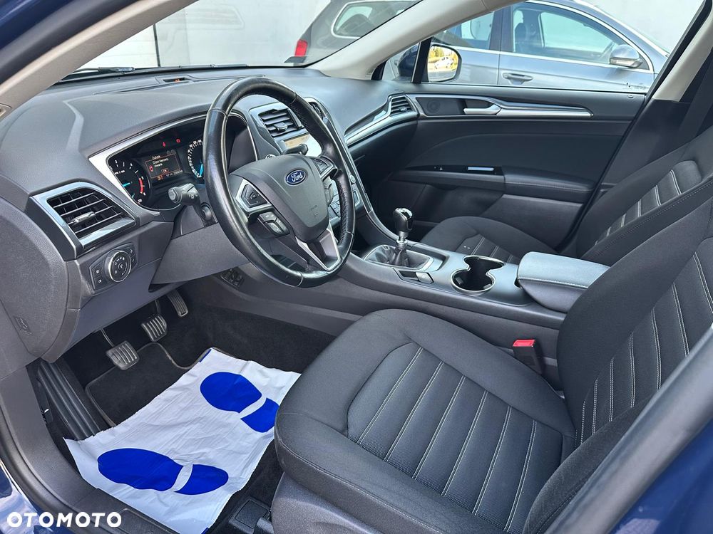 Ford Mondeo - 12