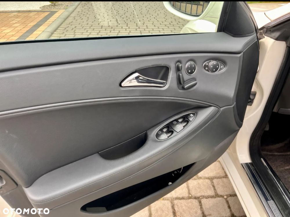 Mercedes-Benz CLS 350 - 9