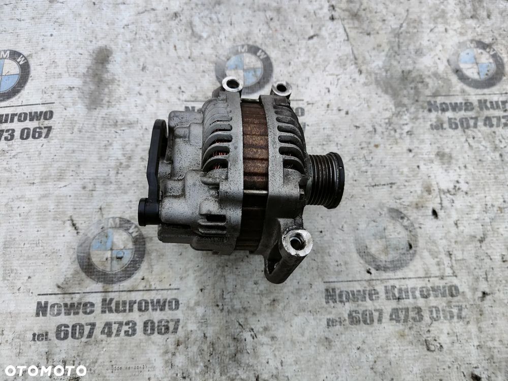 MINI R56 1.6i N16 Peugeot VTi Alternator V757692180 - 1