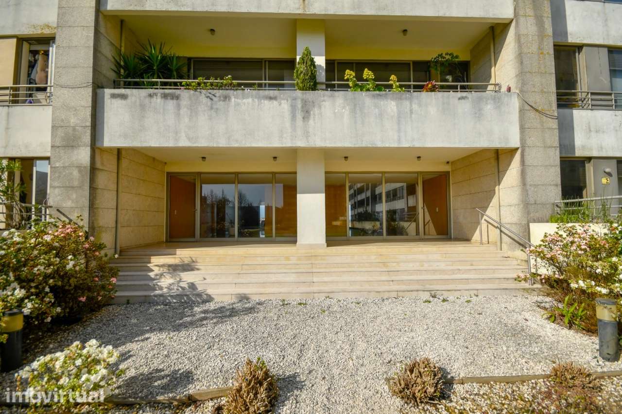 T2 | equipado | mobilado em Condomínio Privado com Piscina | Maia - Grande imagem: 4/35