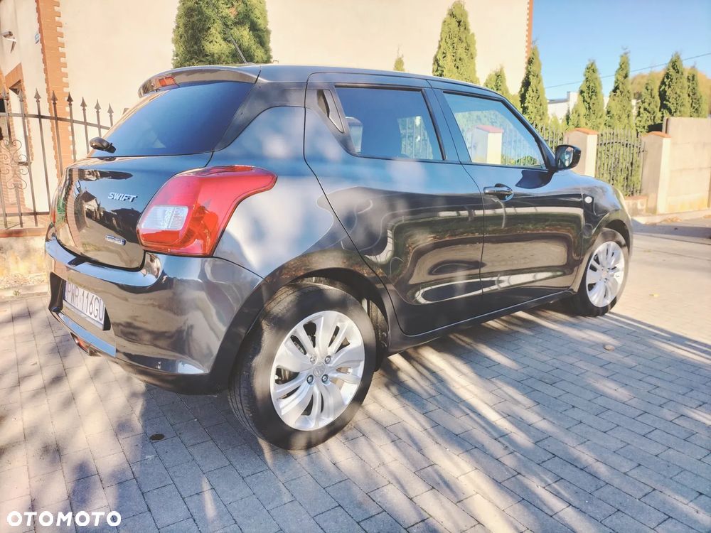 Suzuki Swift 1.2 Dualjet Hybrid Comfort - 2