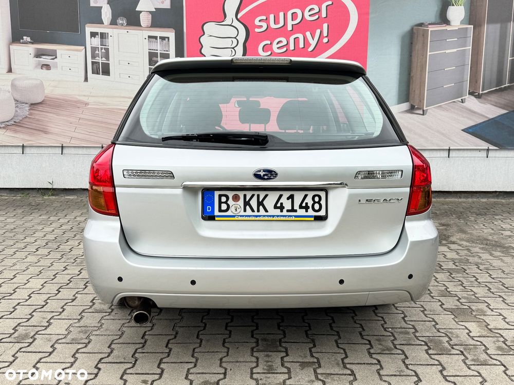 Subaru Legacy - 10