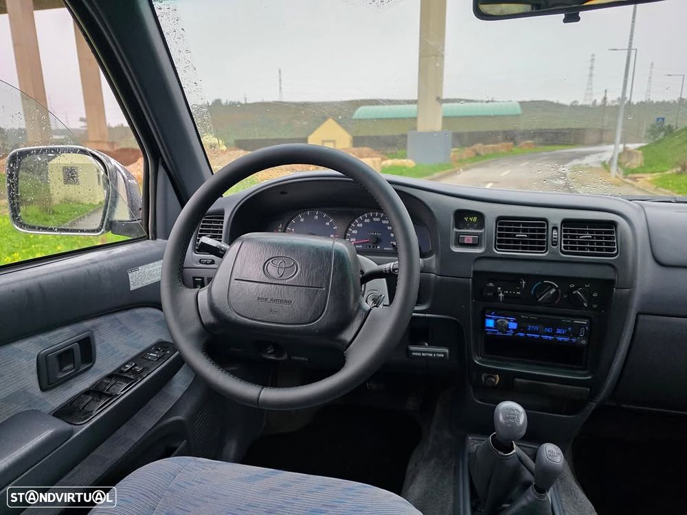 Toyota Hilux 2.4 TD LN165LSR Tracker - 5