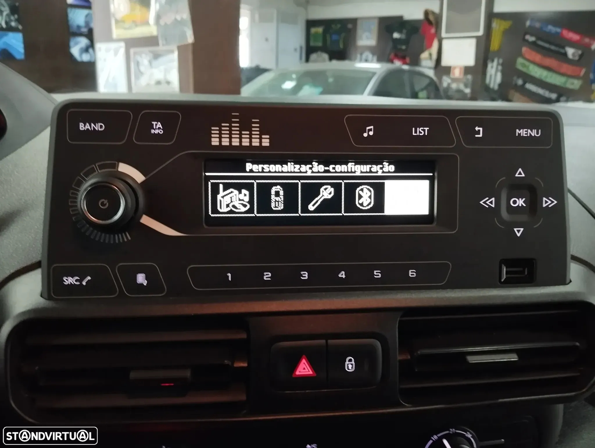 Peugeot Partner 1.5 BlueHDi Pro Standard - 24