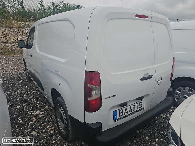 Opel COMBO LONGA 3 LUGARES - 3