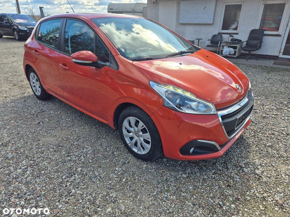 Peugeot 208 - 3