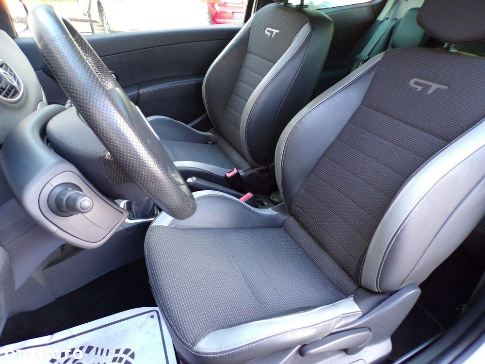 Renault Clio - 27
