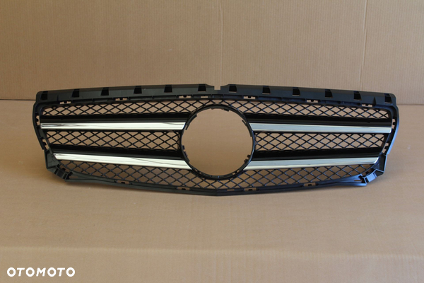 Atrapa Grill Mercedes B-klasa W246 246 AMG NOWA ORYGINAŁ A2468801283