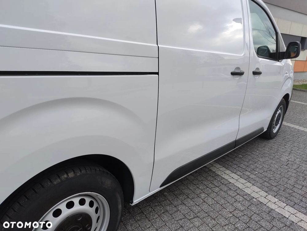Opel VIVARO NOWY MODEL 1.5 Diesel (102KM) 6-BIEGÓW (L2H1) (EURO,6) KLIMA STAN IDEALNY NIE MA RDZY BEZWYPADKOWY SERWIS A.S.O. DO KOŃCA ! ! ! - 28