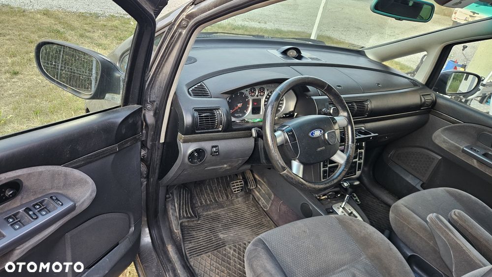 Ford Galaxy - 4
