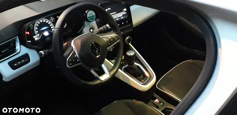 Renault Clio TCe 90 TECHNO - 11