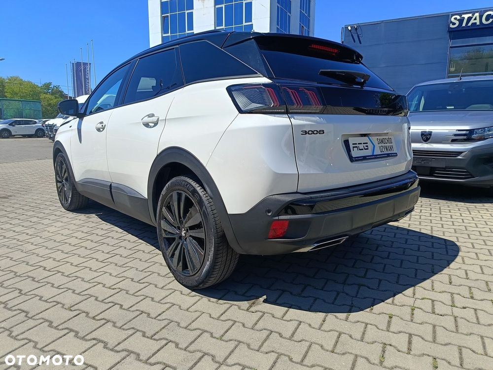 Peugeot 3008 1.2 PureTech GT S&S EAT8 - 4
