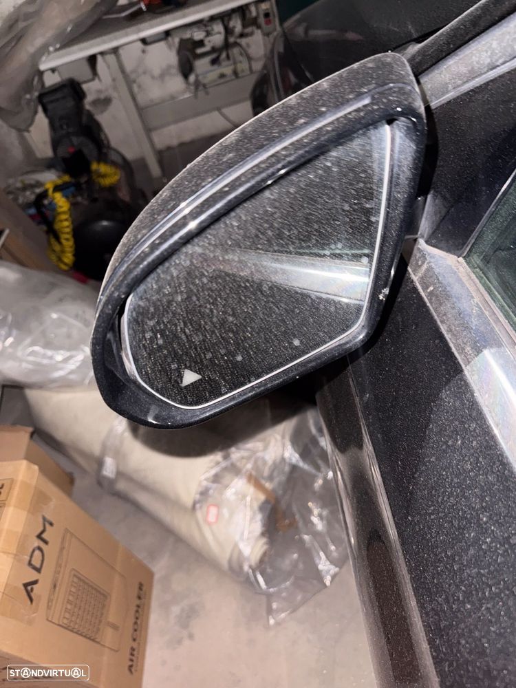 Mercedes-Benz E 300 de 9G-TRONIC AMG Line - 10