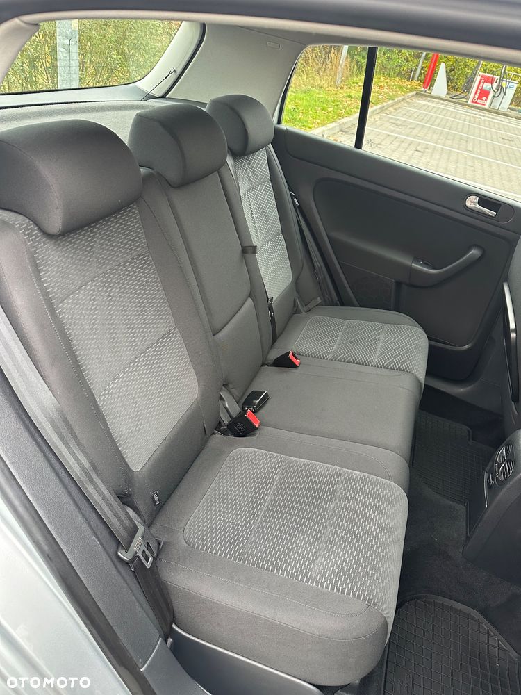 Volkswagen Golf Plus - 13