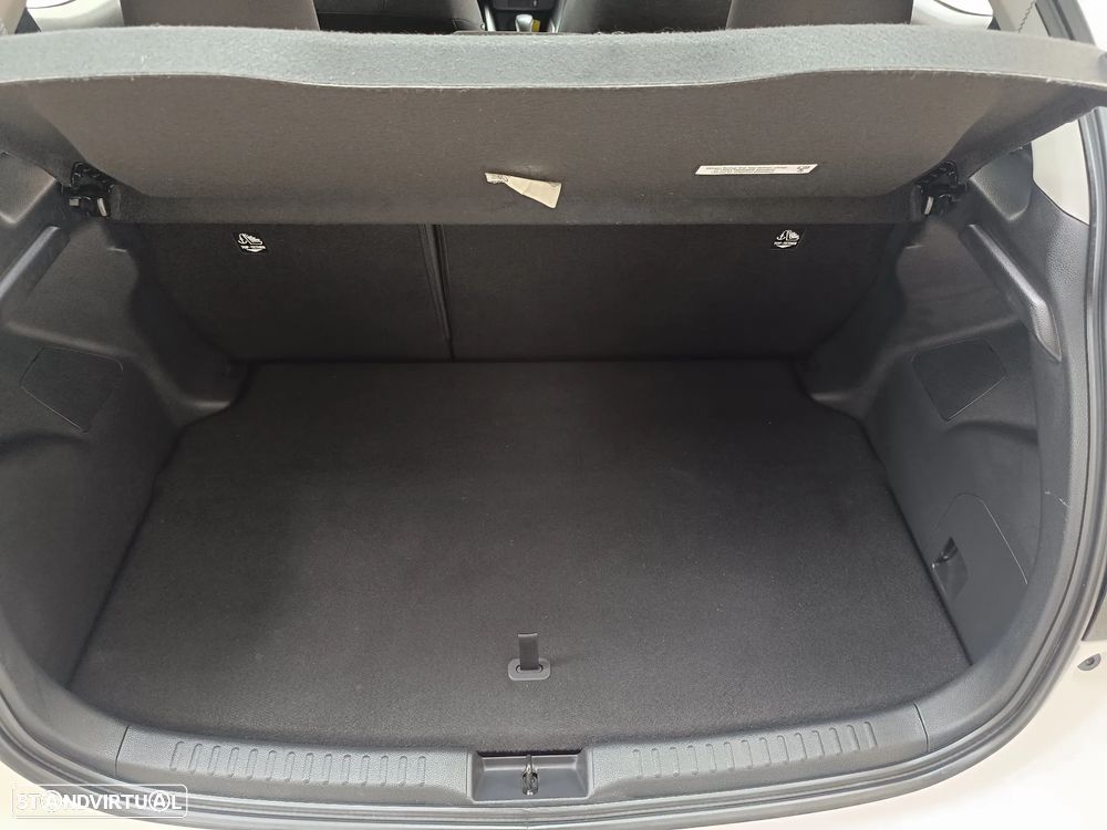 Toyota Yaris 1.5 HDF Exclusive - 31