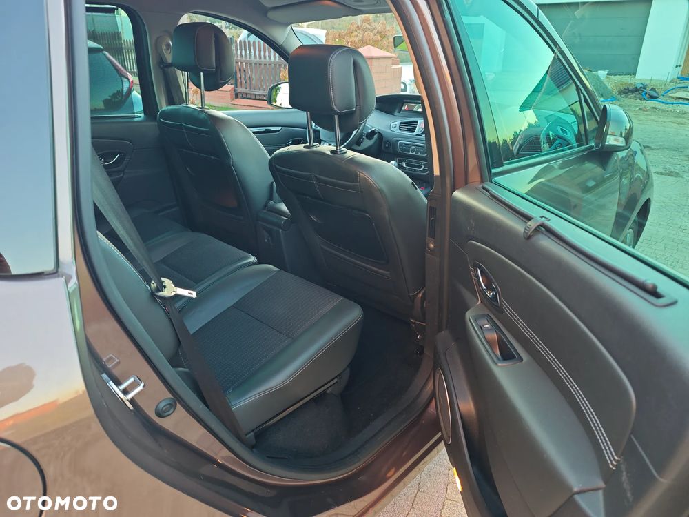 Renault Scenic TCe 130 Dynamique - 15