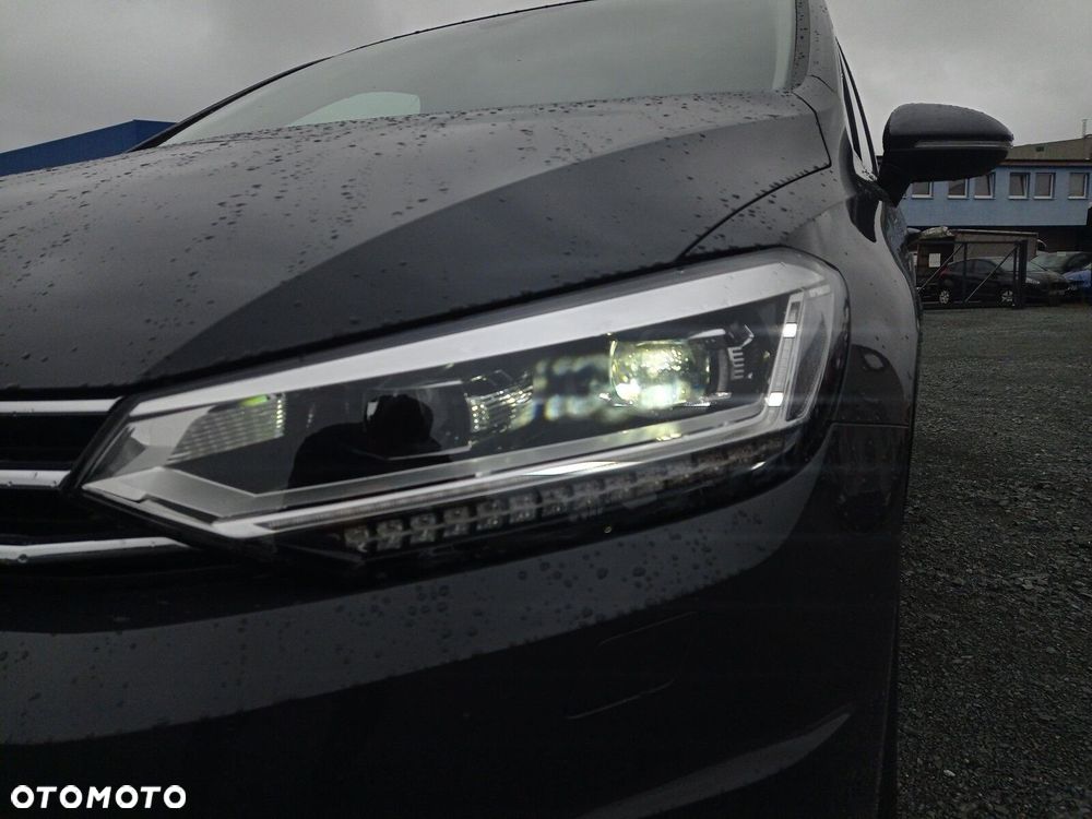 Volkswagen Touran 1.5 TSI EVO Highline DSG - 21