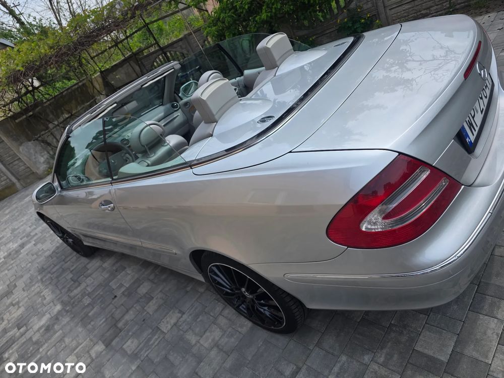 Mercedes-Benz CLK - 29