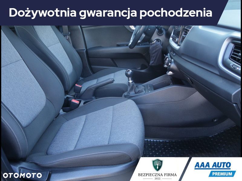 Kia Stonic - 10