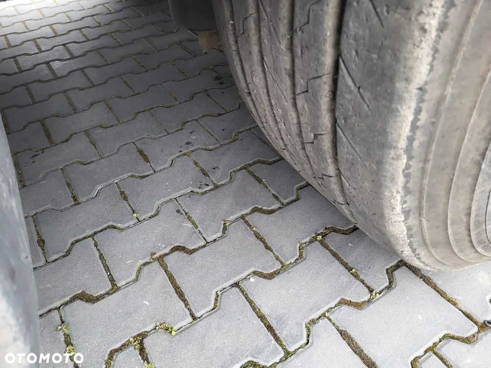 Kempf Wywrotka Aluminiowa 60m3 Oś Podnoszona - 11