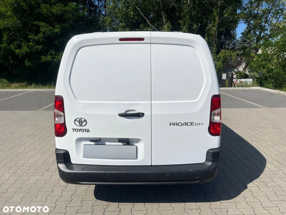 Toyota Pro Ace City Long Active - 4