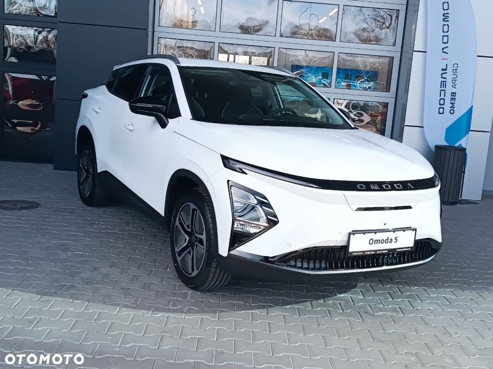 Omoda E5 - 4