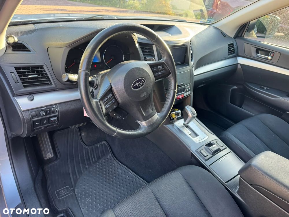 Subaru Legacy 2.5i Lineartronic Comfort - 11