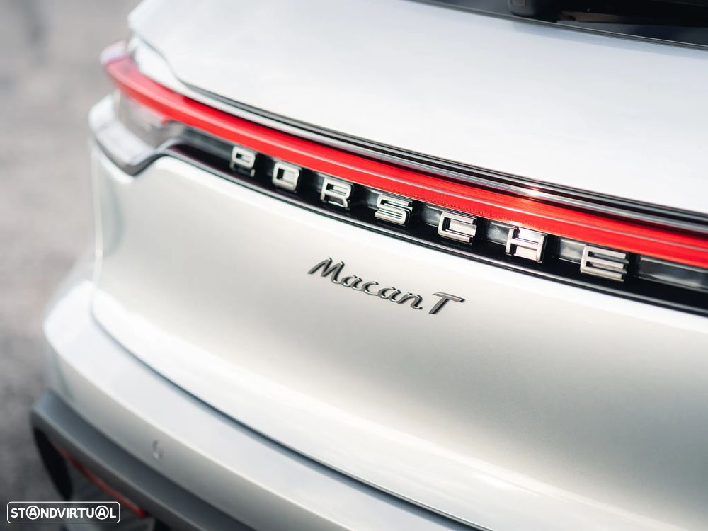 Porsche Macan T - 27
