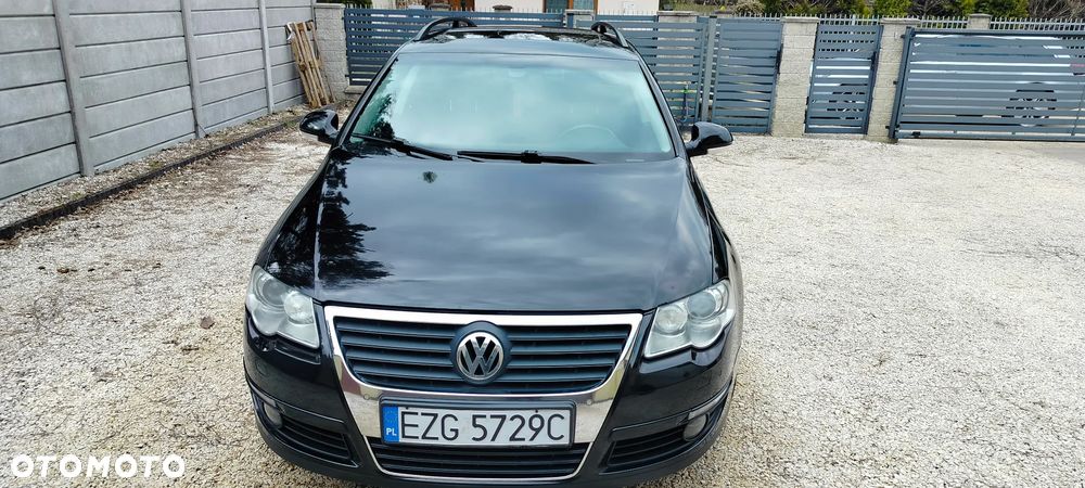 Volkswagen Passat 2.0 TDI DPF DSG Highline - 1