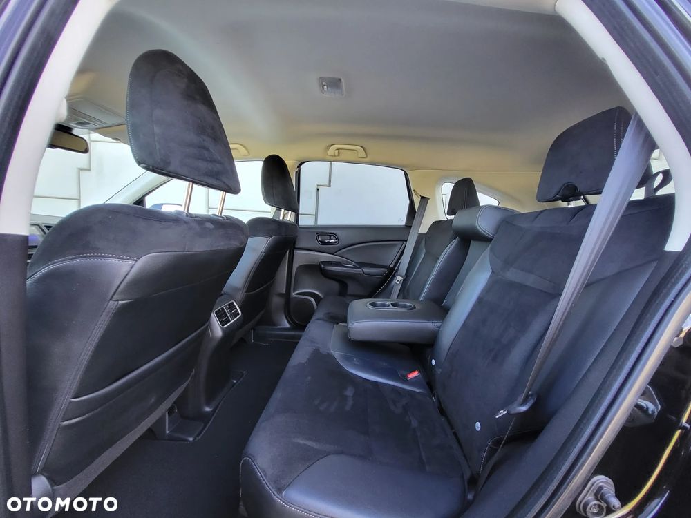 Honda CR-V - 24