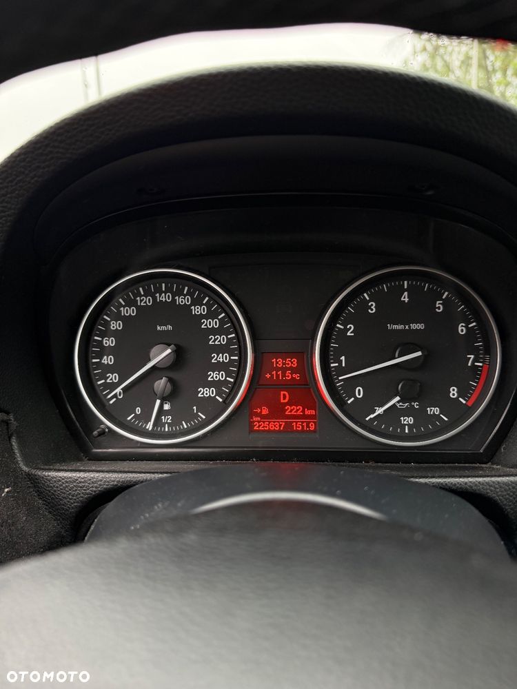 BMW Seria 3 - 12