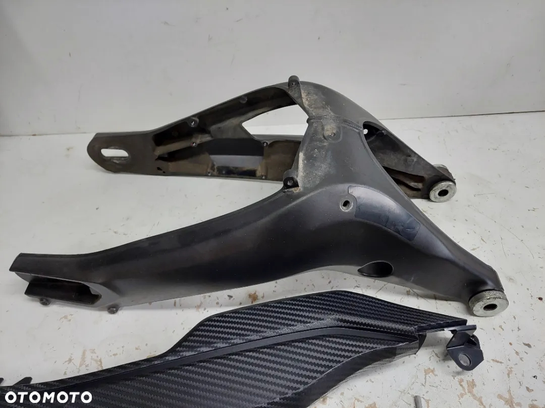 YAMAHA TRACER 900 wahacz owiewka wypełnienie kierunkowskaz nóżka - 2
