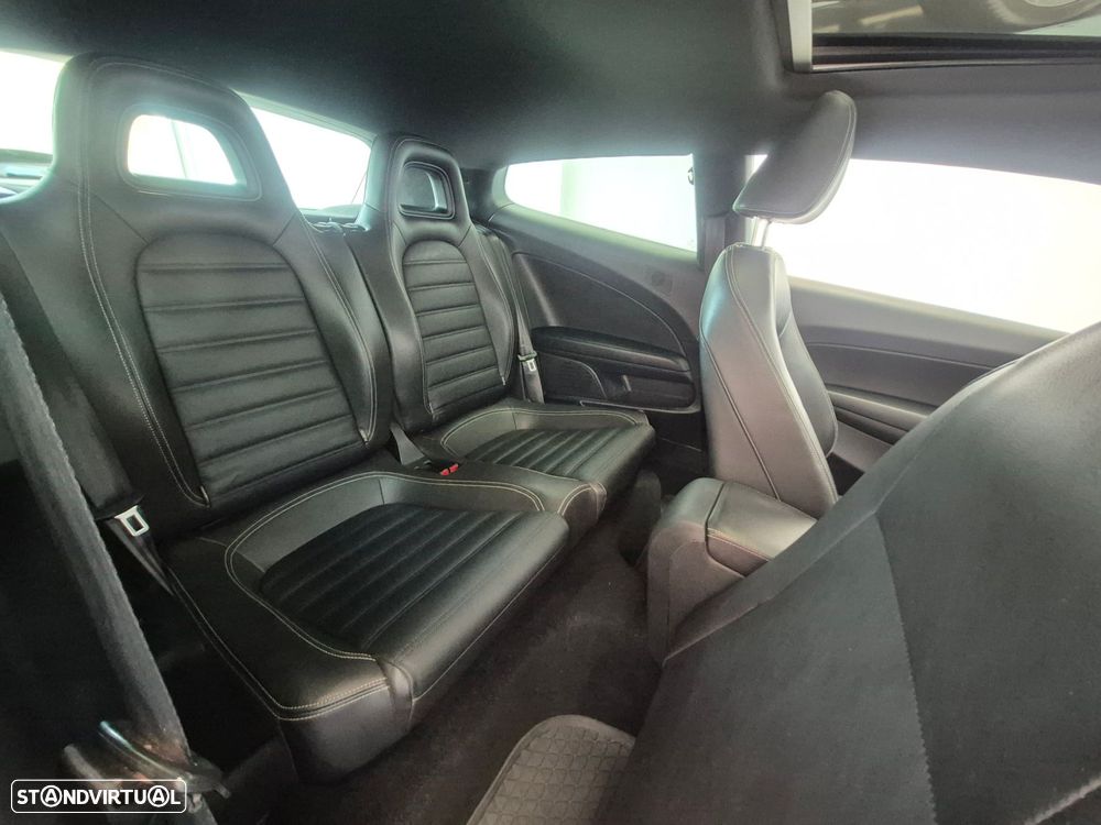 VW Scirocco 2.0 TDI Sport DSG - 31
