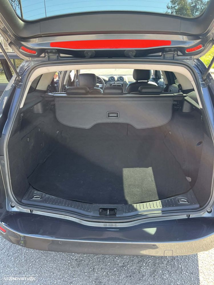 Ford Mondeo SW 2.0 TDCi Titanium - 15