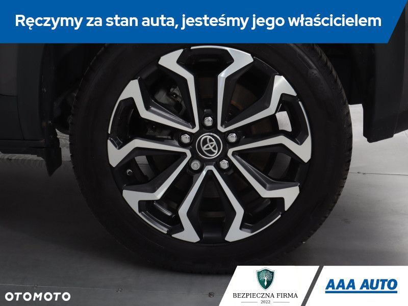 Toyota Yaris Cross - 17