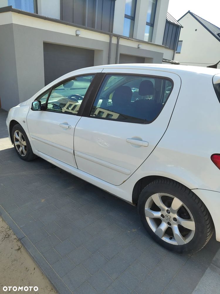 Peugeot 307 1.6 HDI Oxygo - 3