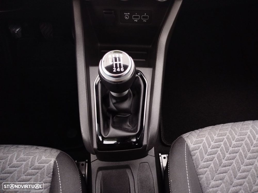 Renault Clio 1.5 Blue dCi Evolution - 23