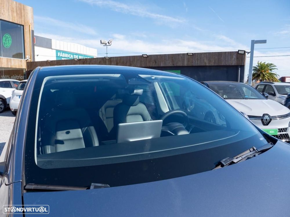 Tesla Model Y Standard - 8